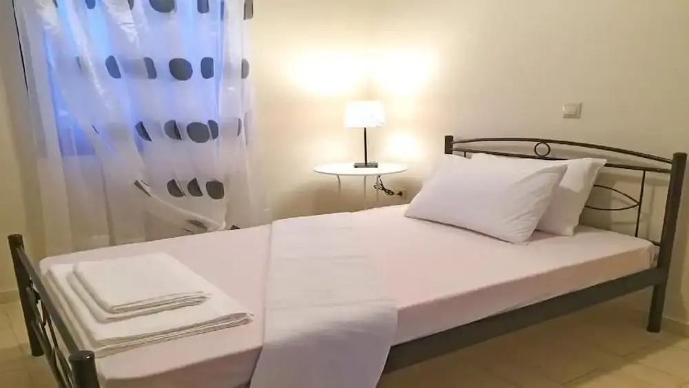 Glyfada Villas ||