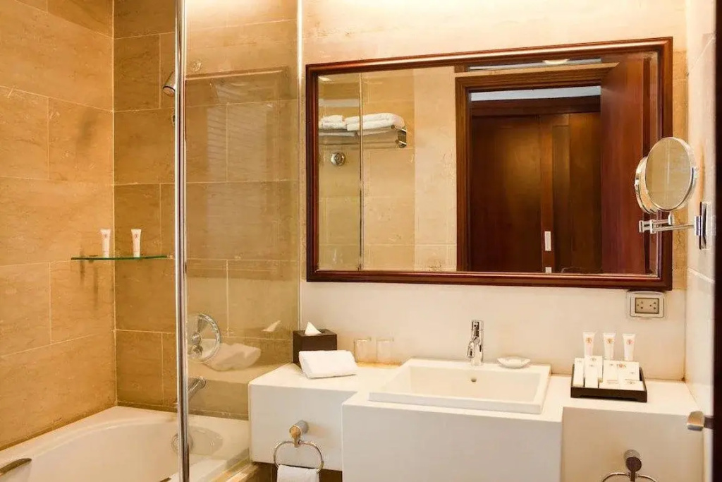 Vissai Saigon Hotel