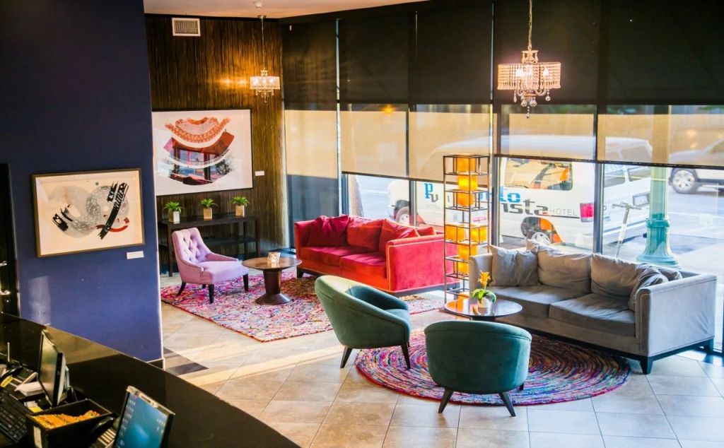 Porto Vista Hotel In Little Italy