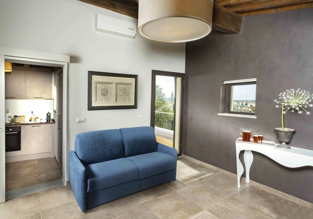 Il Cipresso Home Tower QK Costa 58