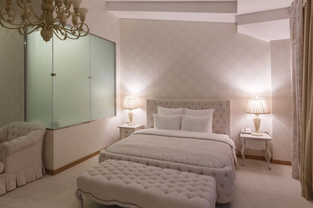BLISS HOTEL & SPA