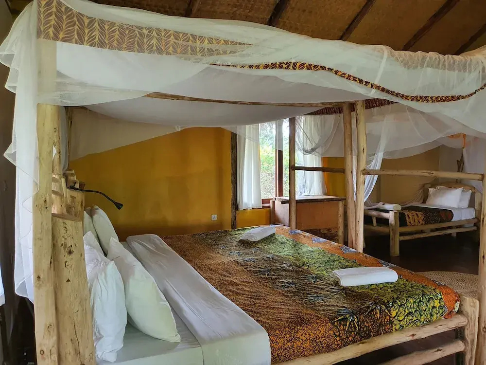 Topi Lodge