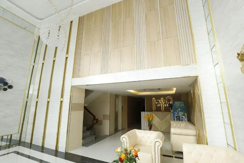 Luxury Hotel