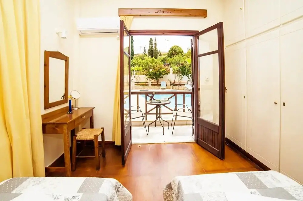 Amarandos Villa