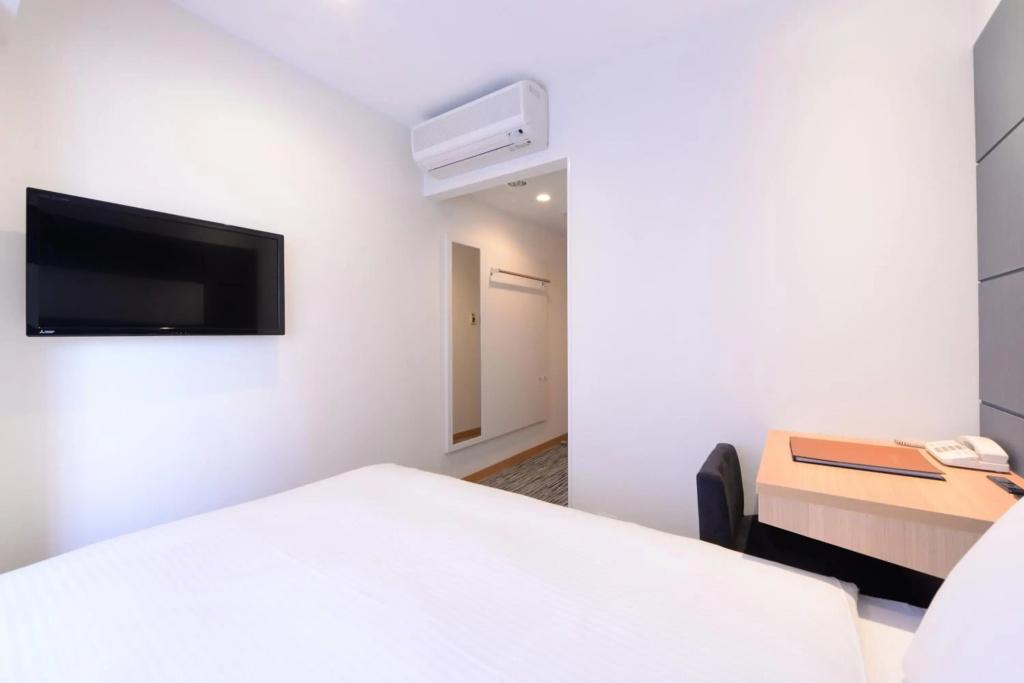 Vessel Inn Ueno Iriya Station