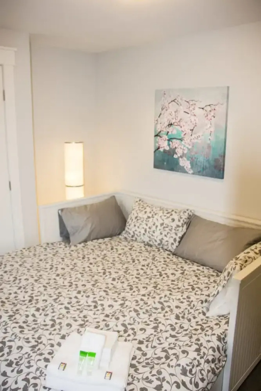 WOW Luxury Suites - Halifax Downtown