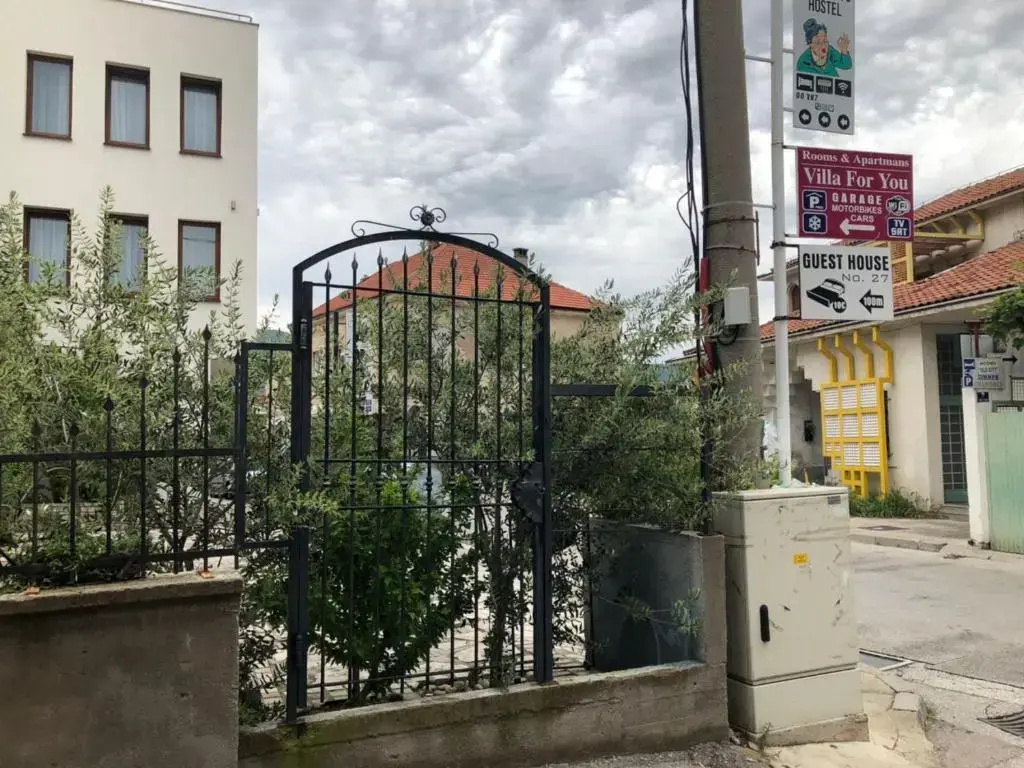 Studio apartment in Old Town- with parking