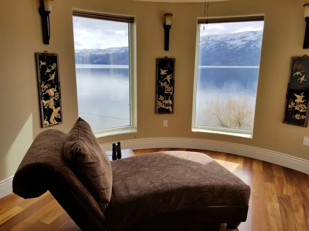 Beach Ave Castle Luxury Vacation Rental