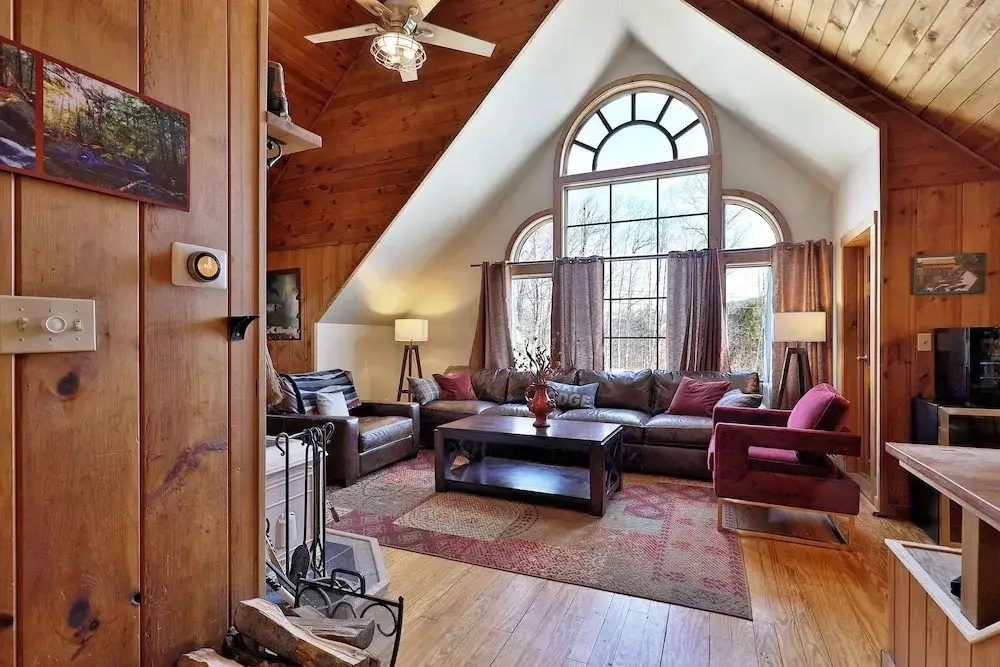 The Chalet On West Park: Ski Chalet For Families, Close To Resort 5 Bedroom Chalet