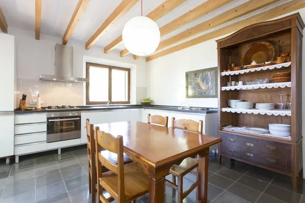 Es Coco Mountain Cottage in Sóller by PriorityVillas