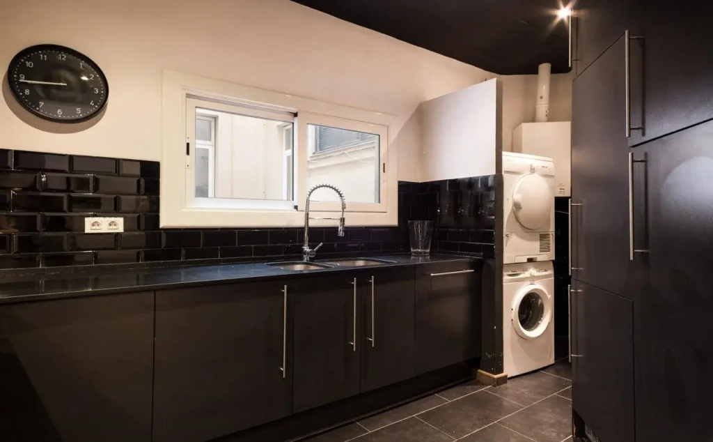 Midtown Luxury Apartments by Sweett