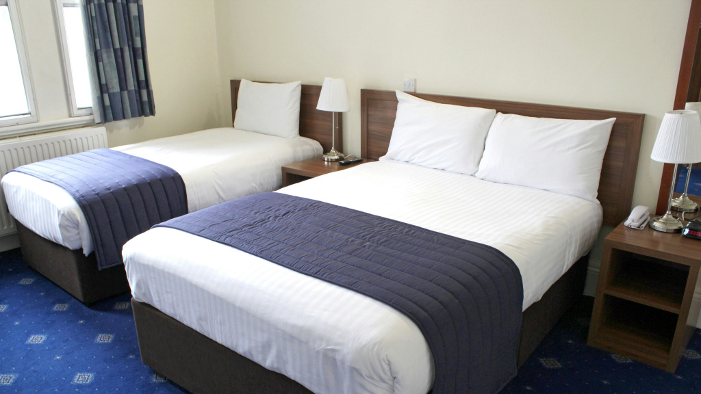 Discovery Inn - Leeds