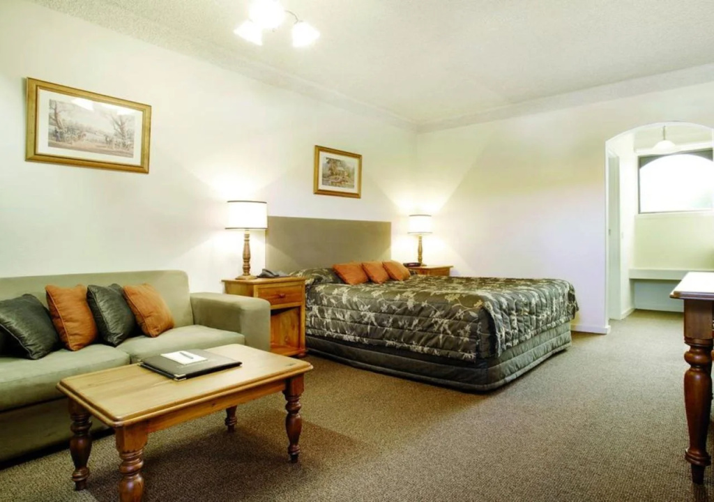 Hotel Bruce County