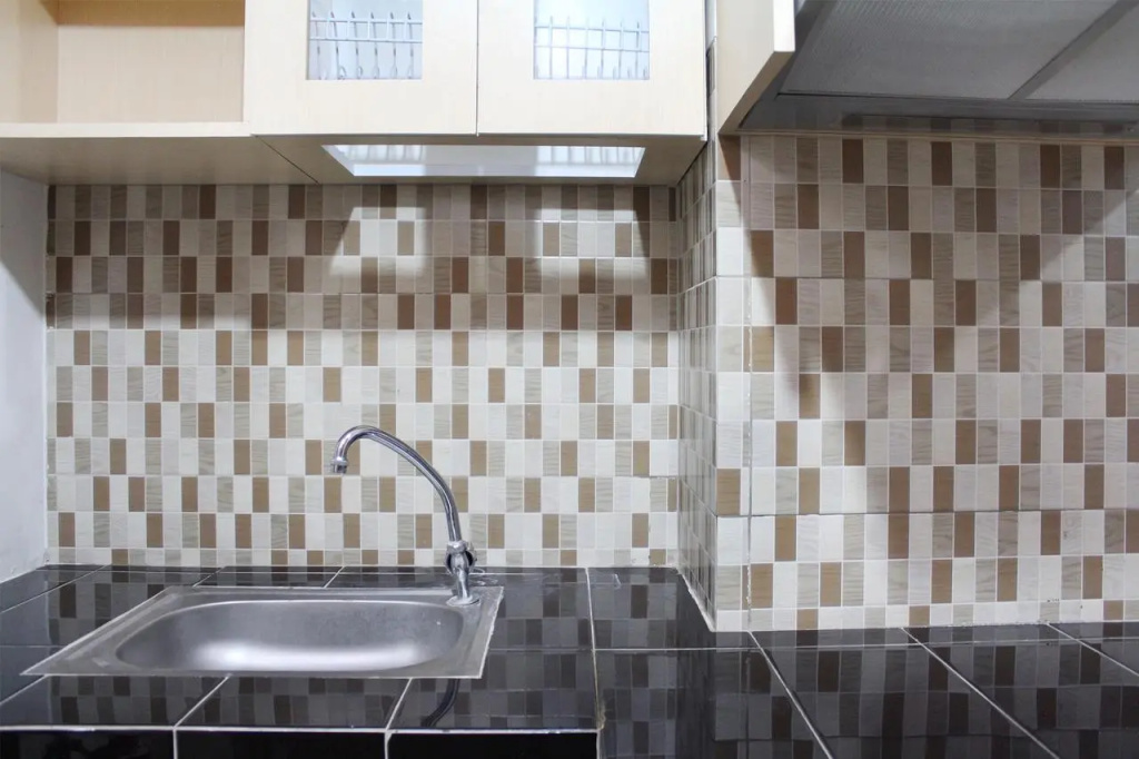 OYO 266 Margonda Residence 5