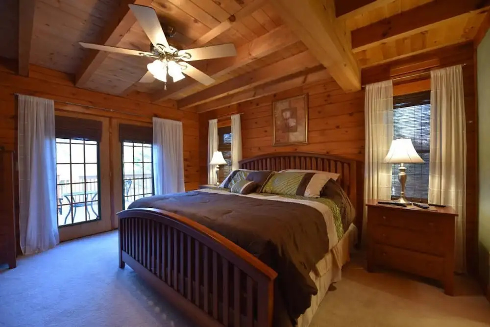 Mountain Oaks Cabin - 3 Br Home