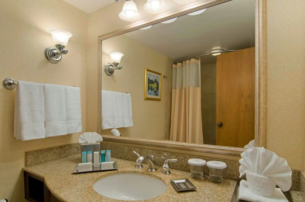 Hilton Raleigh North Hills