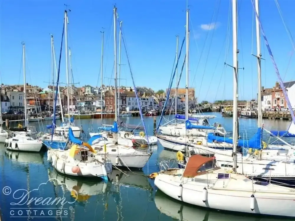 Still Waters, Weymouth