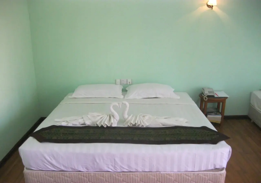 Hotel Apple