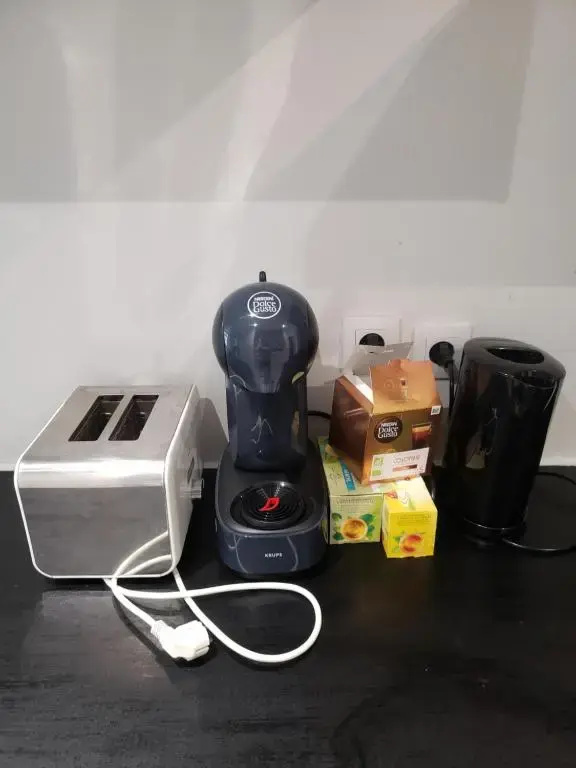 T1 grand confort - 3 minutes à pieds de la gare - jardin - Netflix - WIFI- Parking