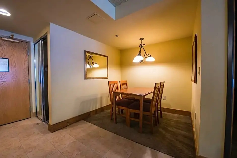 Grand Lodge by Crested Butte Lodging