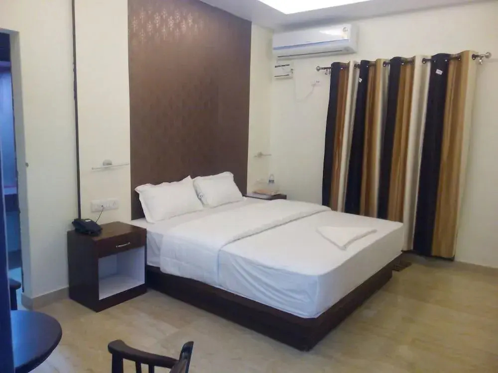 Hotel Marina Manor