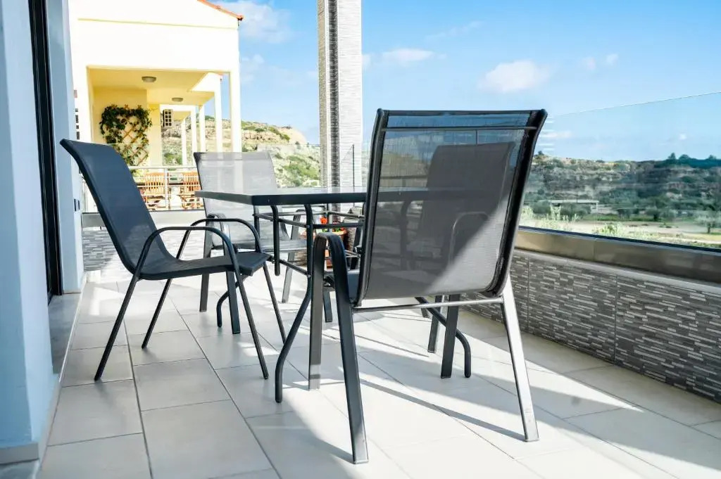 Sebastian Luxury Apartments