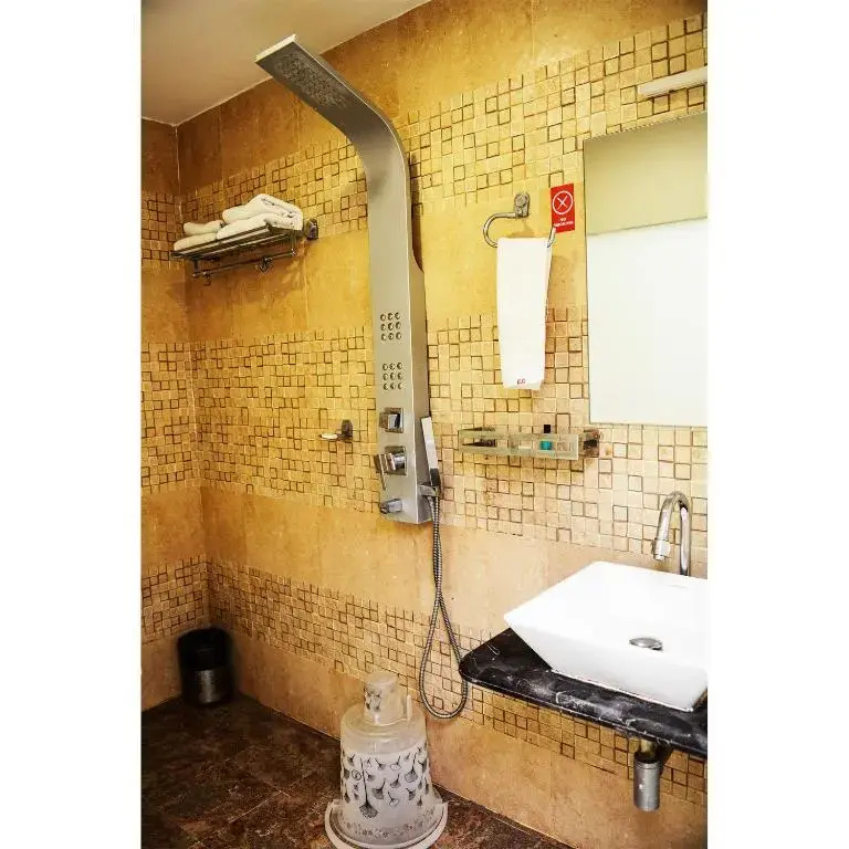 Hotel Elite Continental- Near Mumbai International Airport Andheri East