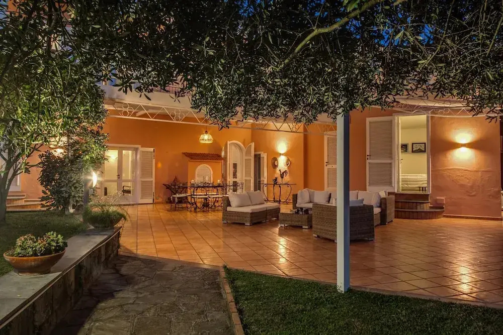 The Lookout Exclusive Garden Villa With Capri Views