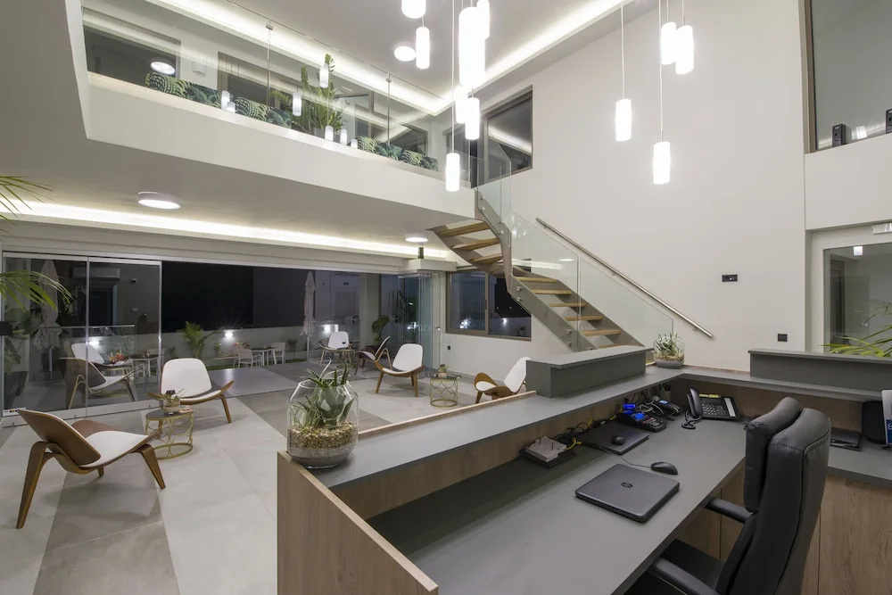 Incognito Creta Luxury Suites and More