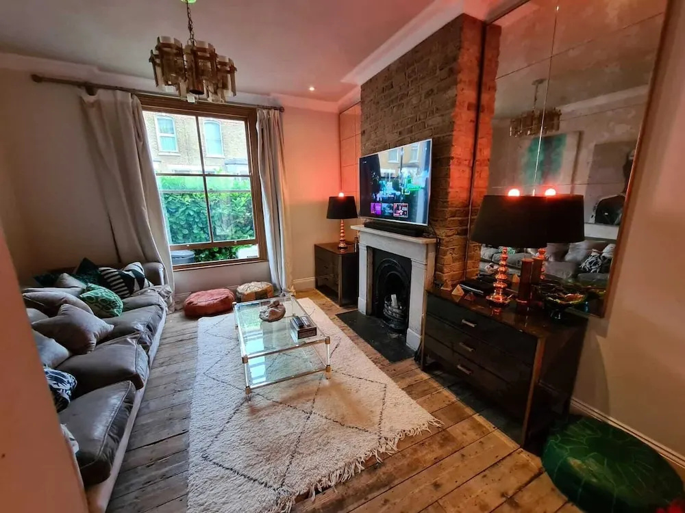 Alexander Apartments London