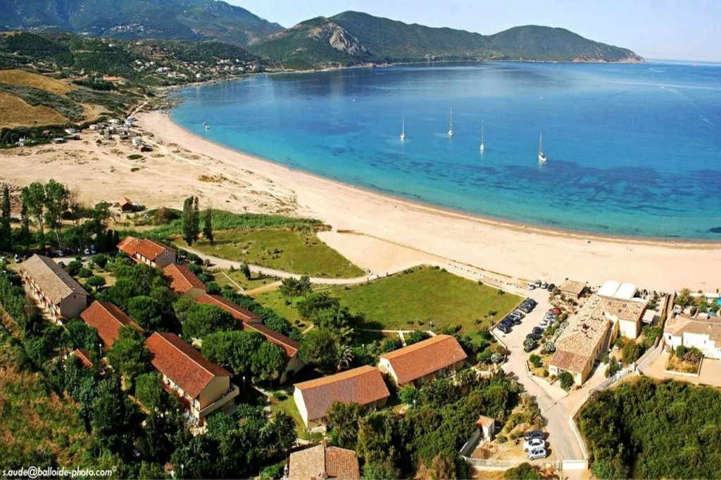 Hôtel-Restaurant Marina Di Lava - Grand Ajaccio