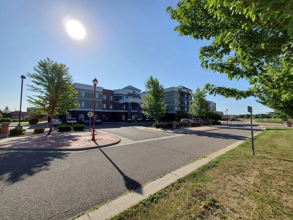 Grandstay Apple Valley