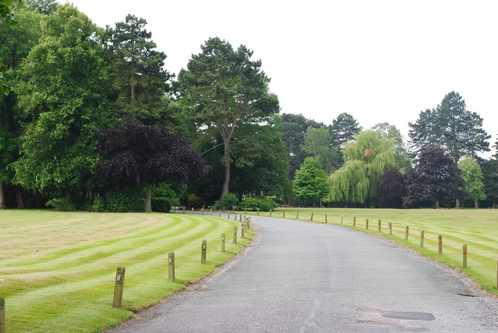 Inglewood Manor