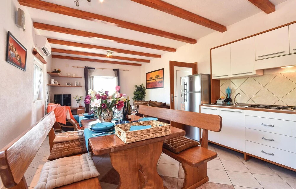 Pet Friendly Home In Postira With Wifi