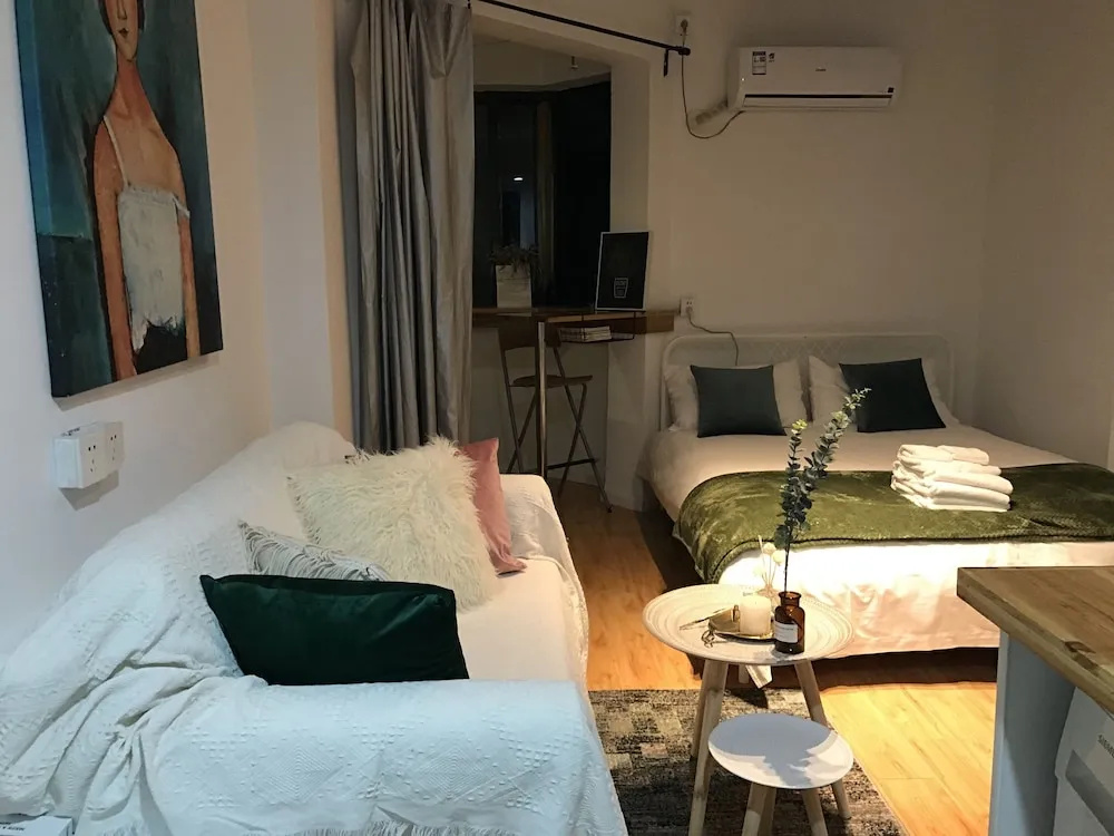 VK House No.8 Near Jiaotong Uni.