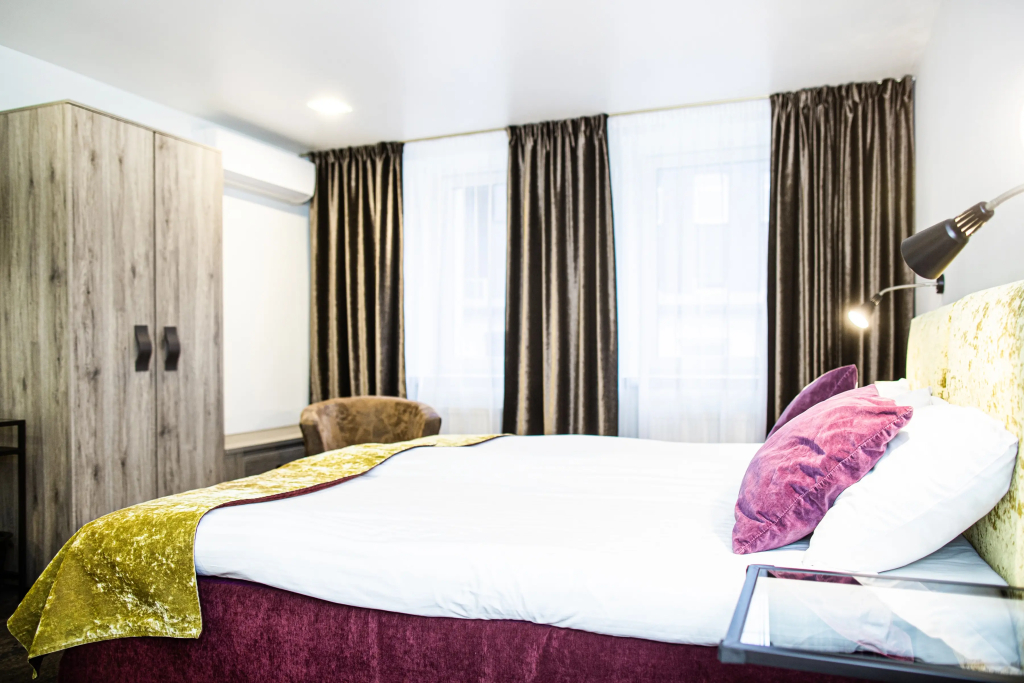 HOF HOTEL