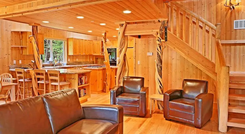 River Bank Retreat