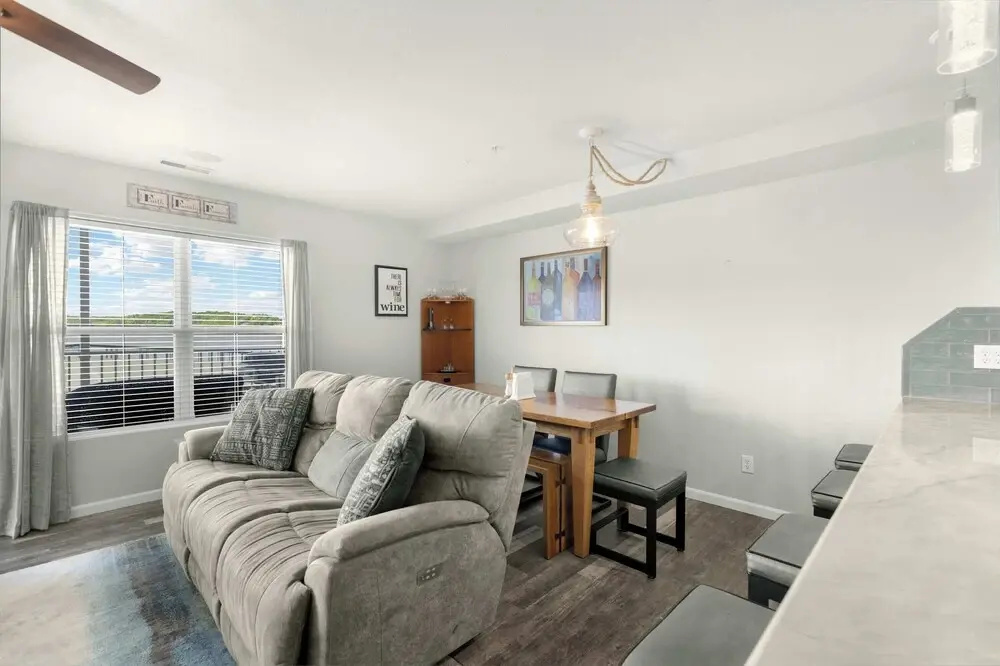 Seascape Cove Waterfront!