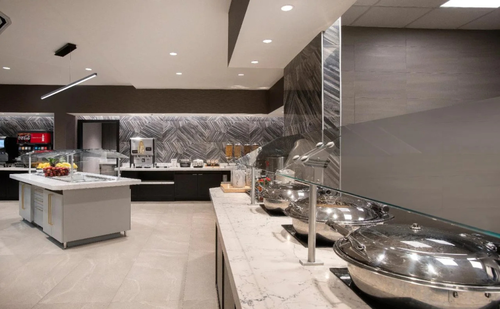 Embassy Suites by Hilton Orlando Airport