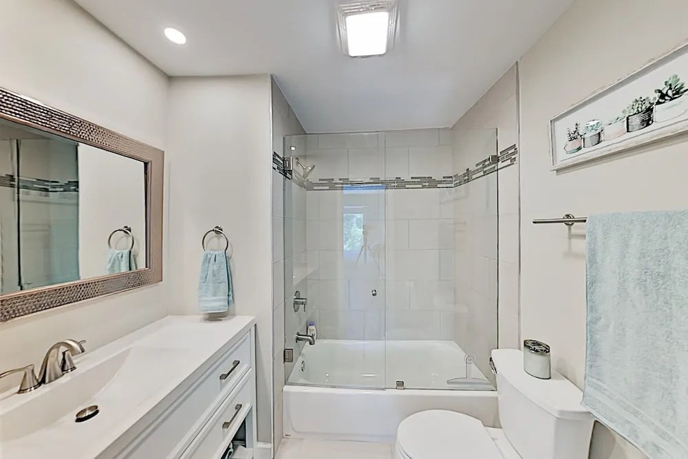 114sprin 2 Bedroom Condo