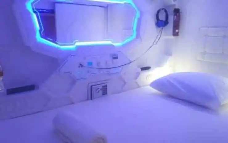 Shakti Capsule Hotel Jakarta