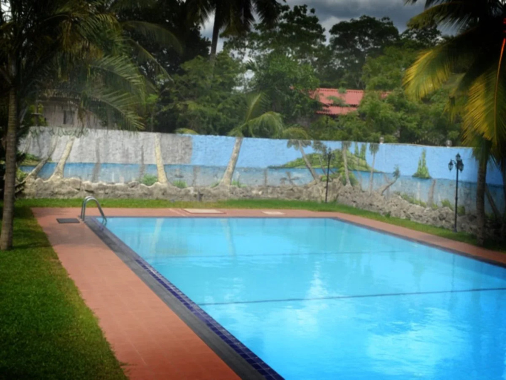 Hotel Chathumedura