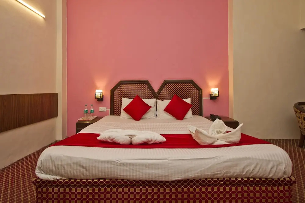 Hotel Sitara International