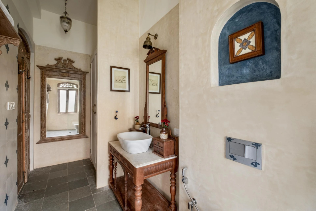 LohonoStays Igreha - Villa F
