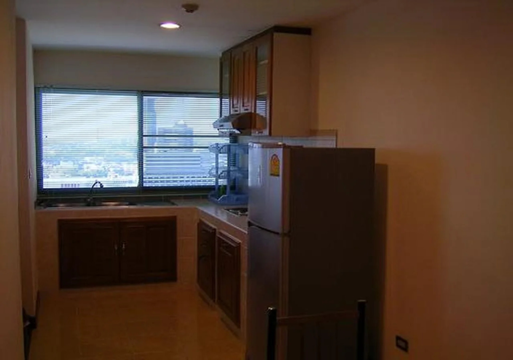 Piyavan Tower Serviced Apartment