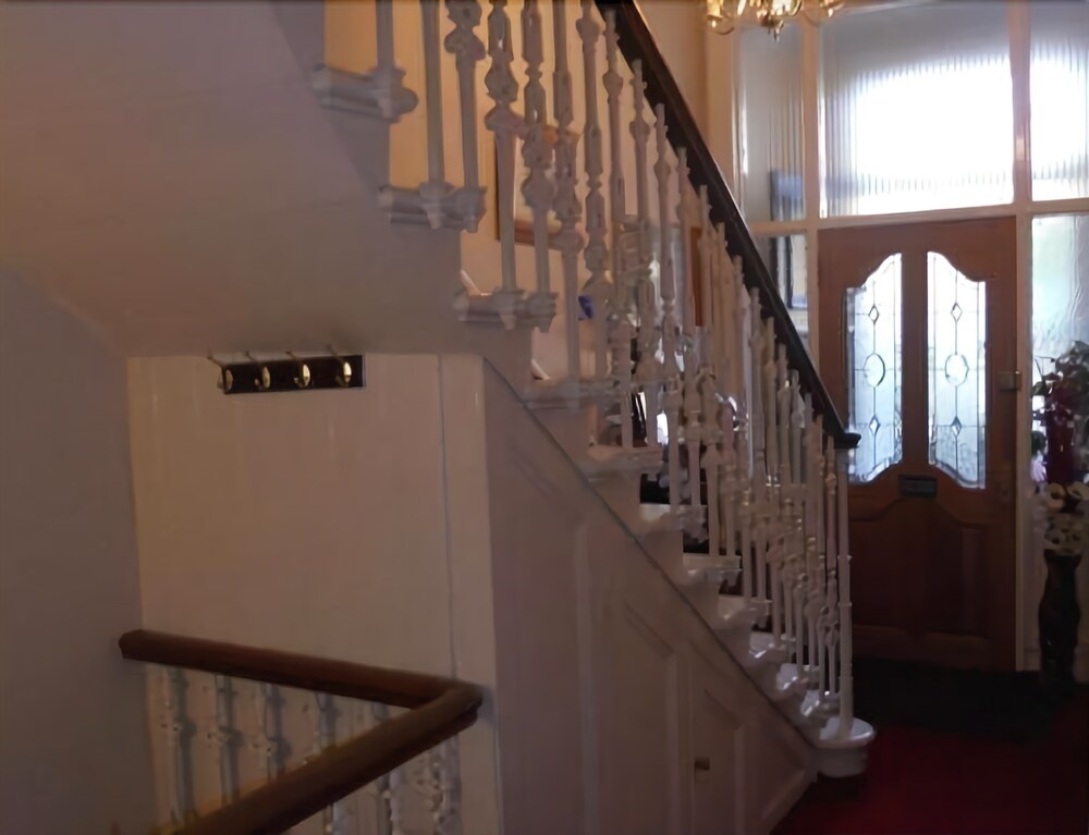 Cherrytree Villa Guest House