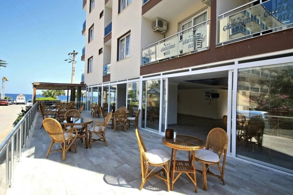 Oz Guzelcamli Otel