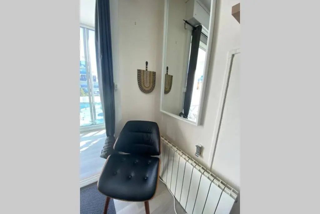 Superbe studio en plein centre ville, à 200m de la plage