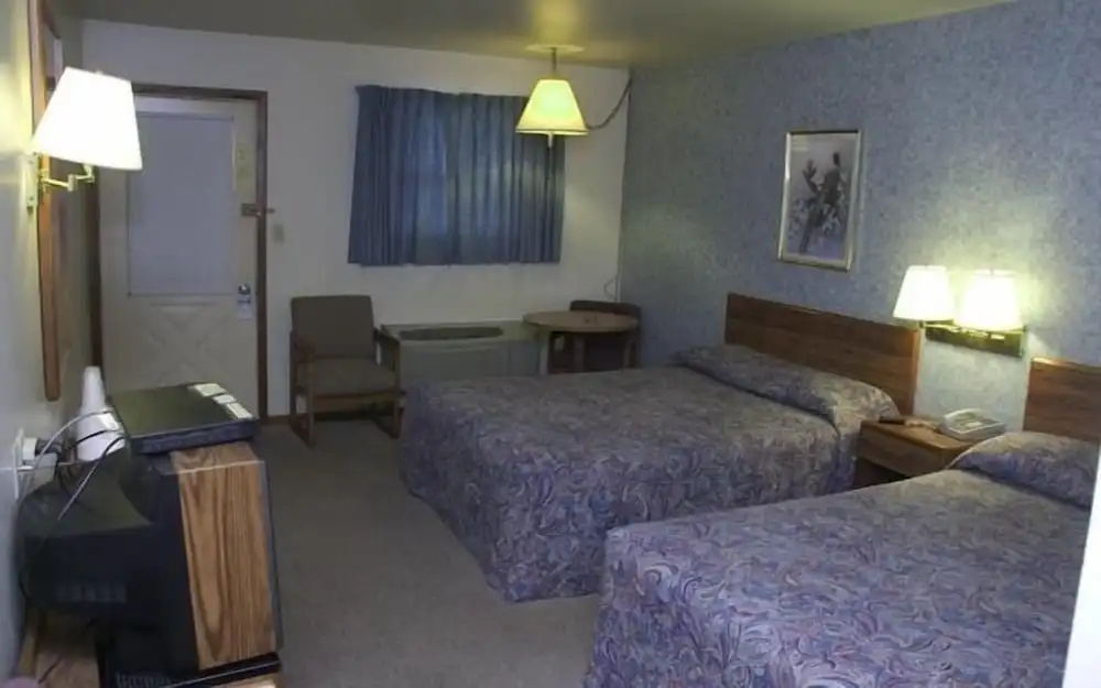 Exxon Quik Stop & Motel