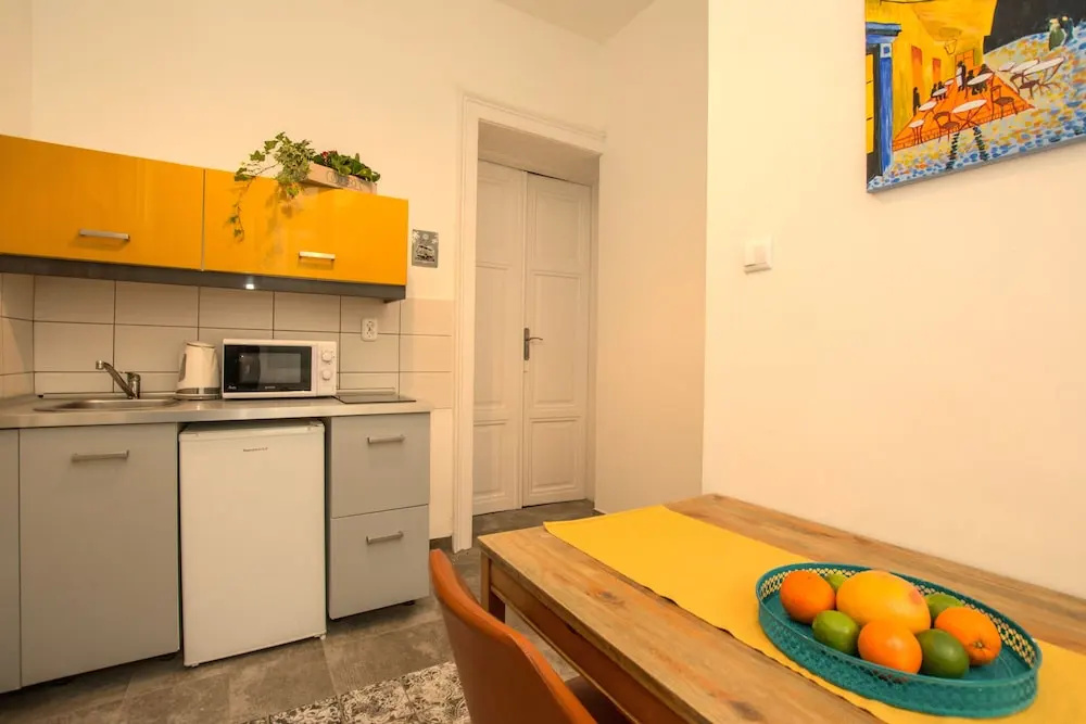 Extra Apartments